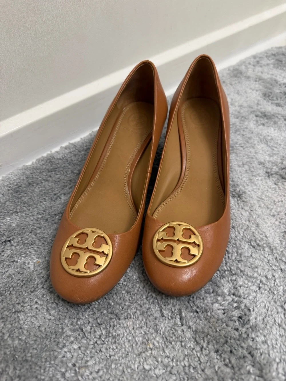 Tory Burch Tan Leather Logo Ballet Flats